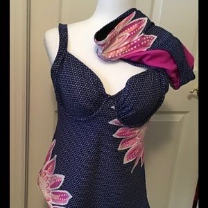 Swimsuit in navy and pink design. Title nine.